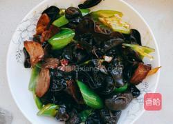 青椒炒木耳的做法图解5