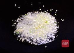 蒜蓉粉丝蒸扇贝的做法图解10