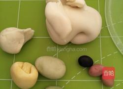 可爱猪猪陪你闹元宵的做法图解2