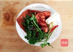 凉拌猪耳的做法图解1