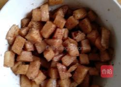 宫爆鸡丁的做法图解1