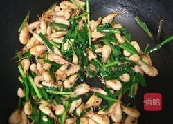 韭菜炒河虾的做法图解13