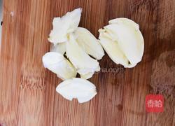 黑椒西冷牛排配鸡汁土豆泥 时蔬鲜果沙拉的做法图解7