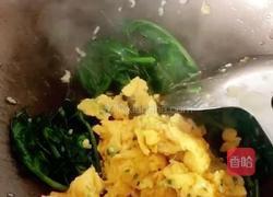 （正月十五闹元宵）豌豆尖炒鸡蛋的做法图解8