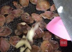 荷兰豆炒香肠的做法图解8