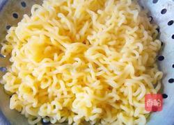 泡面蛋饼的做法图解5