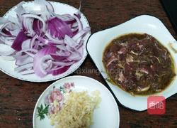 洋葱炒牛肉的做法图解1