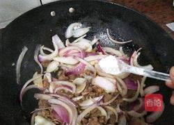 洋葱炒牛肉的做法图解13