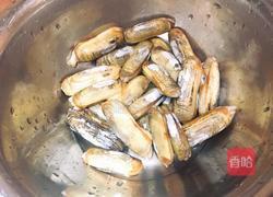 【正月十五闹元宵】蒜蓉粉丝蒸蛏子的做法图解2