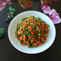 正月十五闹元宵 胡萝卜蒜苔炒肉末的做法[图]