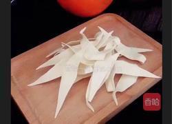 （正月十五闹元宵）酸辣刀削面的做法图解1