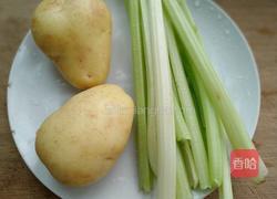 橄榄菜烧土豆的做法图解1