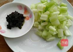 橄榄菜烧土豆的做法图解2
