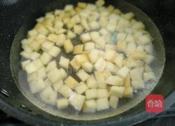 橄榄菜烧土豆的做法图解4