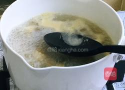 小海鲜韭菜汤的做法图解5