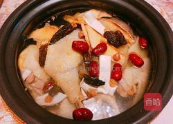 羊肚菌杏鲍菇瑶柱鸡汤的做法图解5