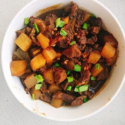 牛肉炖萝卜的做法[图]