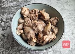 粉皮炖鸡的做法图解2