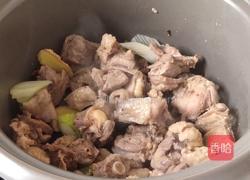 粉皮炖鸡的做法图解4