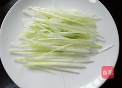 京酱肉丝的做法图解1