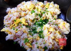 火腿蛋炒饭的做法图解10