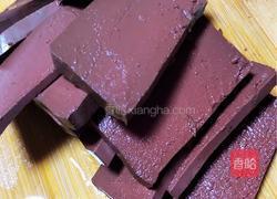 泡菜炒鸭血的做法图解2