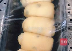 椰蓉葡萄干吐司的做法图解2