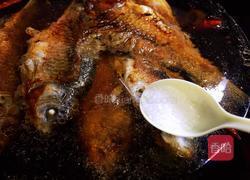 烧鲫鱼的做法图解12