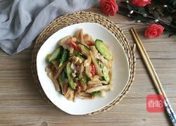 猪耳朵拌黄瓜的做法图解5