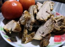 番茄鸭肉的做法图解2