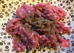 Illustration of how to make pasta with meat sauce 1