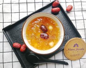 銀耳蓮子羹～出膠有妙招