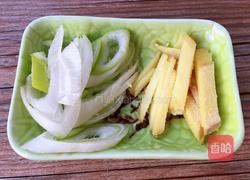 炒双丁的做法图解1