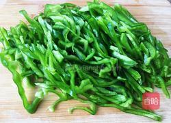秘方肉丝炒螺丝椒的做法图解1