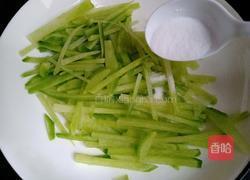 青萝卜蛤蜊肉汤的做法图解4