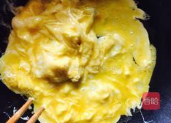 鸡蛋肉酱的做法图解2