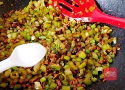 肉末芹菜的做法图解10
