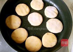 奶香地瓜饼的做法图解10