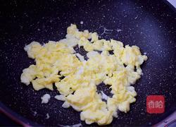黄瓜鸡蛋炒肉片的做法图解5