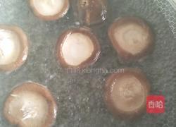 青菜香菇猪肉包的做法图解3