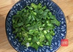 凉拌蒜苗的做法图解1