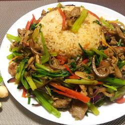 黑椒牛肉盖饭的做法[图]