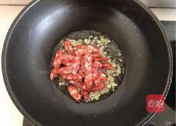 尖椒炒腊肉的做法图解5