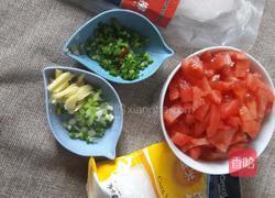 番茄鱼片汤的做法图解1