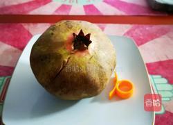 石榴熟了尝尝鲜慢慢剥石榴的方法的做法图解6