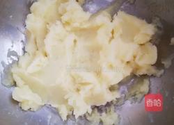 笑脸土豆鸡肉饼的做法图解2