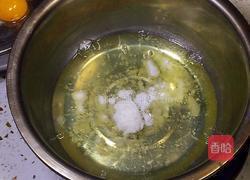 八寸戚风蛋糕的做法图解1