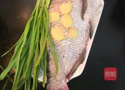 红烧鳊鱼的做法图解1
