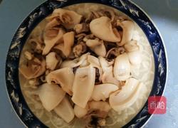 韭菜炒鱿鱼的做法图解7