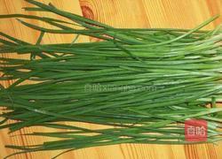 香菇韭菜的做法图解1